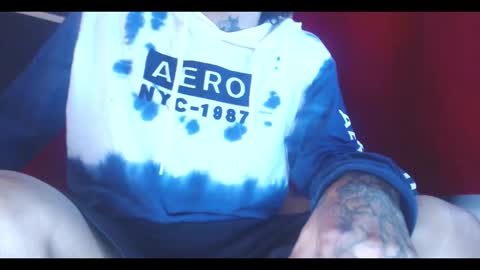 Snapshot of stivenunivers996 chatting on 11/16/25, 12:44 stiven online show from 11/16/25, 12:44