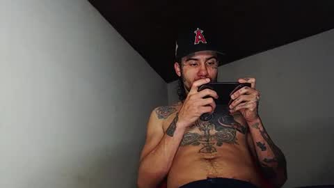 Snapshot of stivenunivers996 chatting on 01/14/26, 06:52 stiven online show from 01/14/26, 06:52