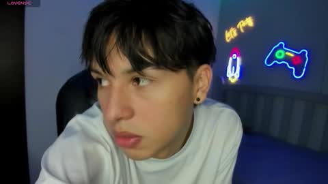 Stiwen online show from 09/21/25, 01:13