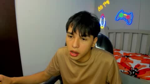 Stiwen online show from 10/15/25, 03:12