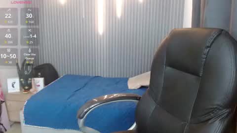 Snapshot of stiwentwink chatting on 06/11/26, 01:09 Stiwen online show from 06/11/26, 01:09