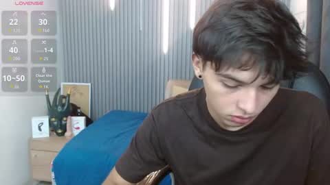 Snapshot of stiwentwink chatting on 06/13/26, 01:53 Stiwen online show from 06/13/26, 01:53