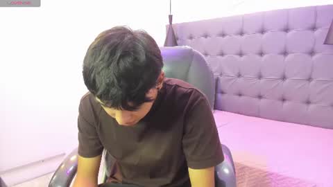 Snapshot of stiwentwink chatting on 07/22/26, 04:15 Stiwen online show from 07/22/26, 04:15