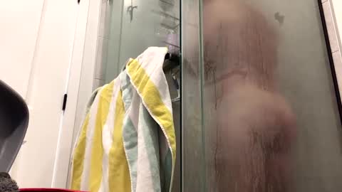 stlhotwifeguy online show from 12/11/24, 04:09