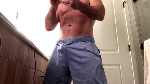 stlhotwifeguy online show from 01/01/25, 05:55
