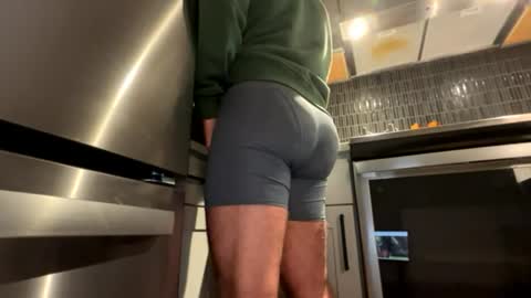 stlhotwifeguy online show from 06/27/26, 04:12