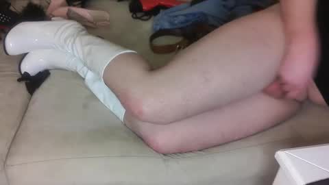 stockingsfan05607 online show from 12/13/24, 04:16