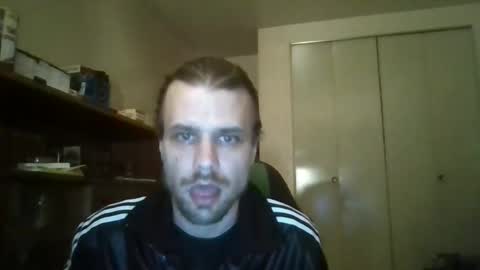 stockingsnfeet online show from 04/19/26, 12:43