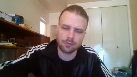 stockingsnfeet online show from 05/10/26, 11:59