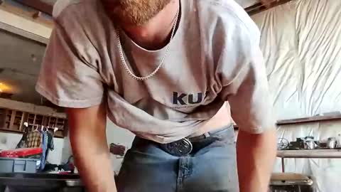 Snapshot of stokely571996 chatting on 12/21/25, 07:21 Oval2022 online show from 12/21/25, 07:21