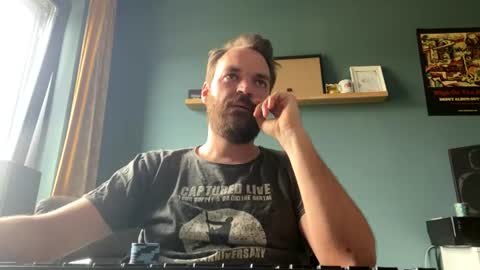 Snapshot of stonednboner chatting on 07/08/26, 11:15 Stonerboner online show from 07/08/26, 11:15