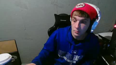 Snapshot of stonedpanda77 chatting on 12/07/24, 02:09 stonedpanda77 online show from 12/07/24, 02:09