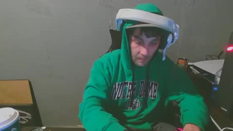 Snapshot of stonedpanda77 chatting on 12/19/24, 05:40 stonedpanda77 online show from 12/19/24, 05:40