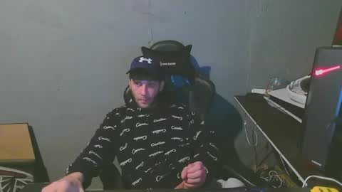 Snapshot of stonedpanda77 chatting on 12/28/24, 05:12 stonedpanda77 online show from 12/28/24, 05:12