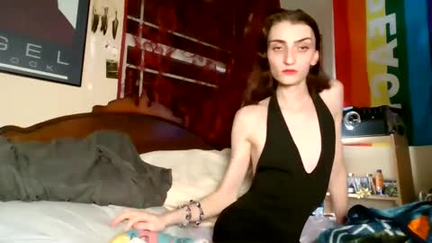 Snapshot of stonedtranny69 chatting on 02/22/25, 01:55 stonedtranny69 online show from 02/22/25, 01:55
