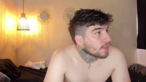 Snapshot of stoneepaul chatting on 02/02/25, 05:48 --free-- online show from 02/02/25, 05:48