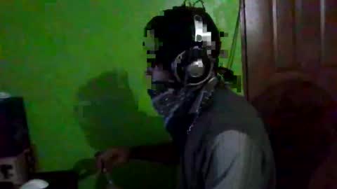 stonehardbbcdick1 online show from 10/27/25, 09:57