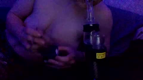 stoneyxx420 online show from 04/07/26, 03:34