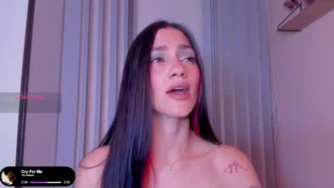 Liz online show from 02/21/25, 01:33