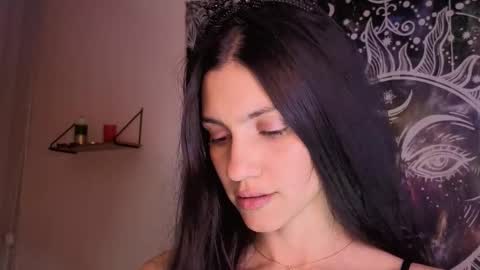 Liz online show from 10/24/25, 10:50