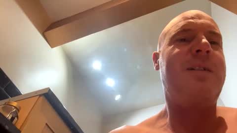 Stoodley22 online show from 12/17/25, 05:46