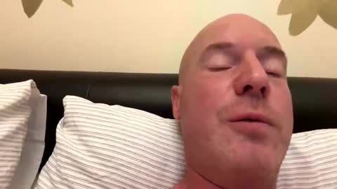 Stoodley22 online show from 03/05/26, 04:36