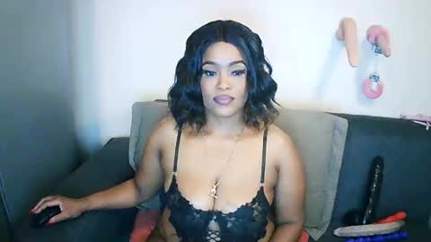 stormie955 online show from 12/15/24, 01:57