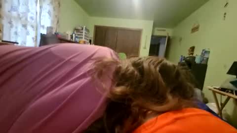 All alone tonight online show from 11/23/25, 04:07