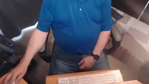 Snapshot of stormy6569 chatting on 10/13/25, 02:06 Stormy6569 online show from 10/13/25, 02:06