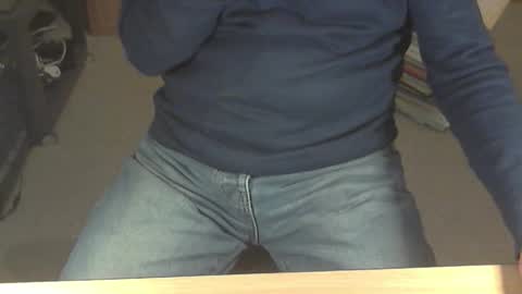 Snapshot of str8_dave chatting on 11/06/25, 08:54 Dave online show from 11/06/25, 08:54