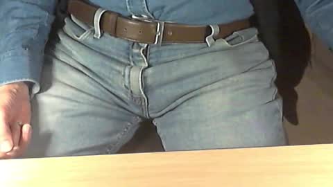 Snapshot of str8_dave chatting on 12/13/25, 08:36 Dave online show from 12/13/25, 08:36