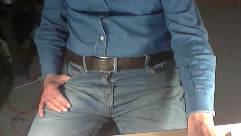 Snapshot of str8_dave chatting on 03/03/26, 02:34 Dave online show from 03/03/26, 02:34