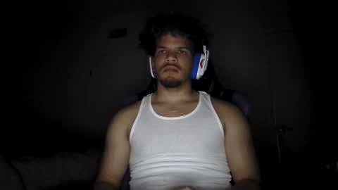 Snapshot of str8dj chatting on 10/17/25, 05:10 Dj online show from 10/17/25, 05:10