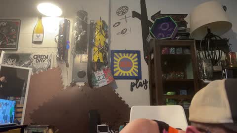 Snapshot of str8foryouguy chatting on 01/28/25, 03:57 Str8 online show from 01/28/25, 03:57