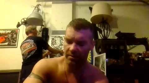 Snapshot of str8foryouguy chatting on 02/09/25, 03:11 Str8 online show from 02/09/25, 03:11