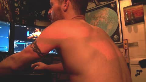 Snapshot of str8foryouguy chatting on 09/25/25, 04:27 Str8 online show from 09/25/25, 04:27