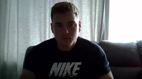 str8lad1 online show from 11/06/25, 12:17