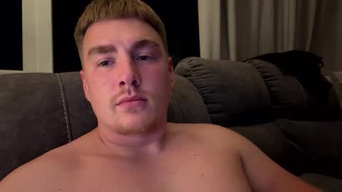 str8lad1 online show from 11/10/25, 10:09