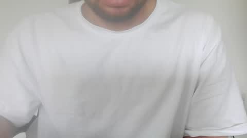 Snapshot of str8mix chatting on 04/05/26, 11:51 str8mix online show from 04/05/26, 11:51