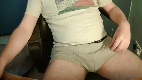 Snapshot of str8sexy99 chatting on 07/30/26, 07:35 str8sexy99 online show from 07/30/26, 07:35