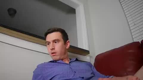 Snapshot of str8stuntcox chatting on 12/03/24, 04:58 Str8StuntCox online show from 12/03/24, 04:58