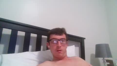 Snapshot of str8stuntcox chatting on 12/10/24, 04:24 Str8StuntCox online show from 12/10/24, 04:24