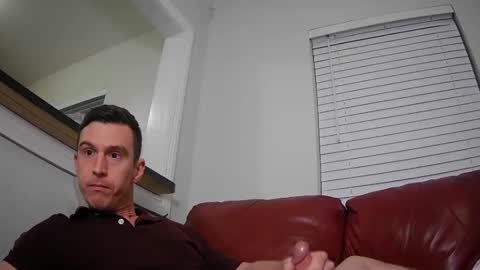 Snapshot of str8stuntcox chatting on 02/16/25, 05:37 Str8StuntCox online show from 02/16/25, 05:37