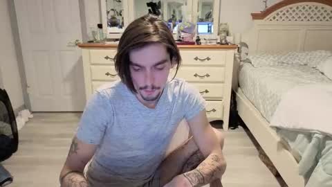 str8whiteboy21 online show from 12/16/25, 04:39