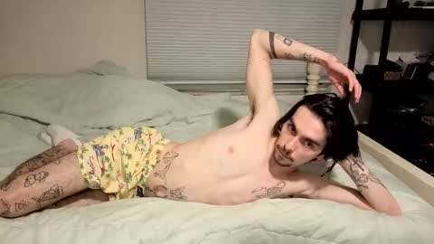 str8whiteboy21 online show from 04/16/26, 04:24