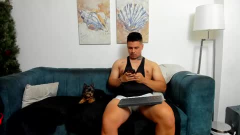 straight__friends online show from 04/19/26, 02:27