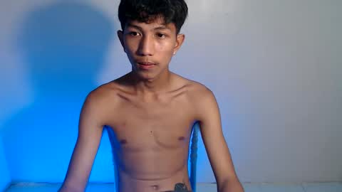straight_boyx online show from 06/04/26, 10:32