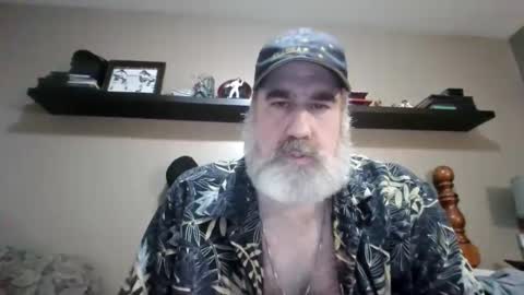 Straightbear4you online show from 01/13/26, 01:00