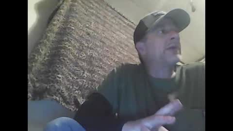 straightmaletouse online show from 04/28/26, 04:39