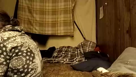 straighttoy online show from 12/16/25, 05:01